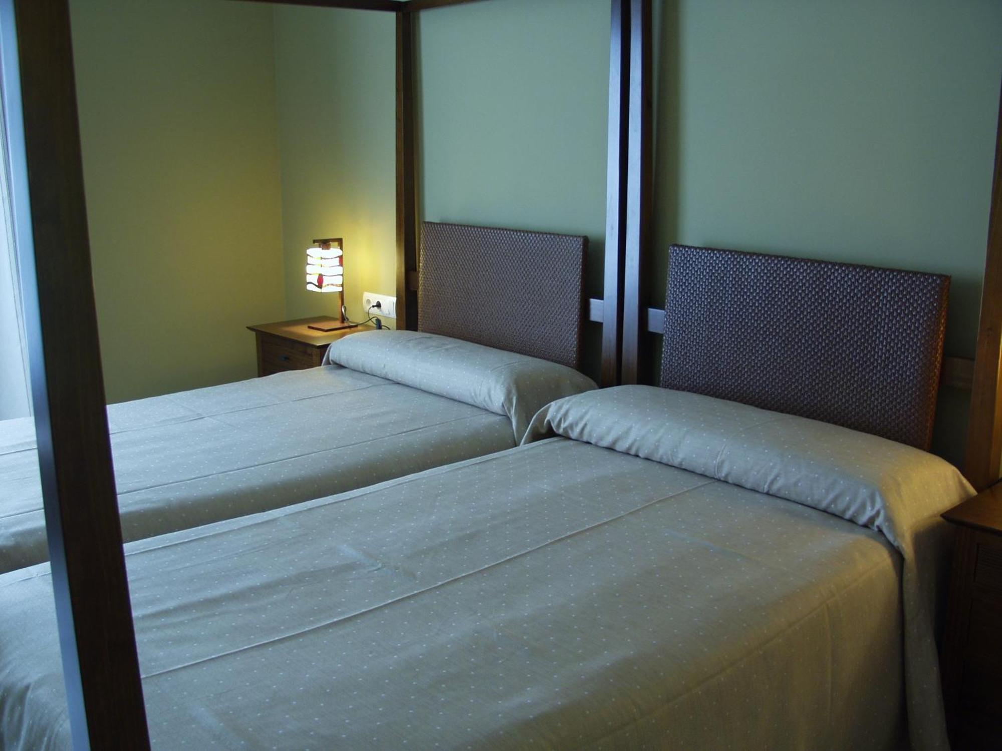 Hotel Las Casas Del Duque Osuna Extérieur photo